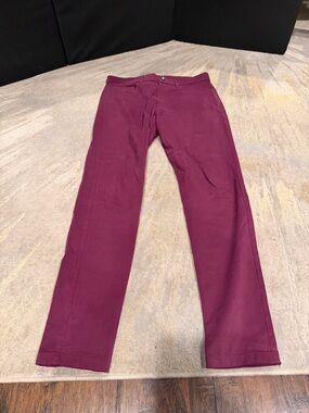 Greyson Wine-Magenta Pants golf stretch pants size 32/32 in EUC